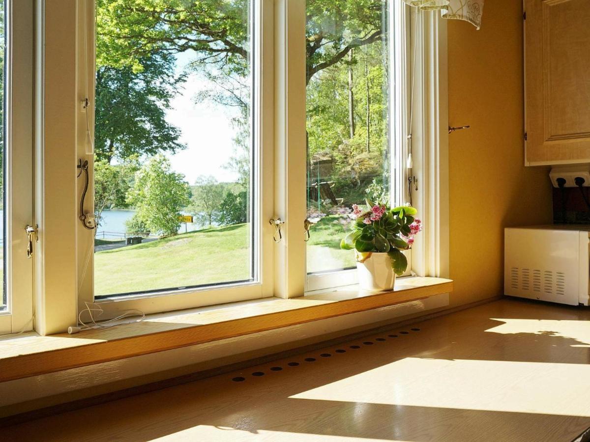 6 Person Holiday Home In Ullared Eksteriør billede